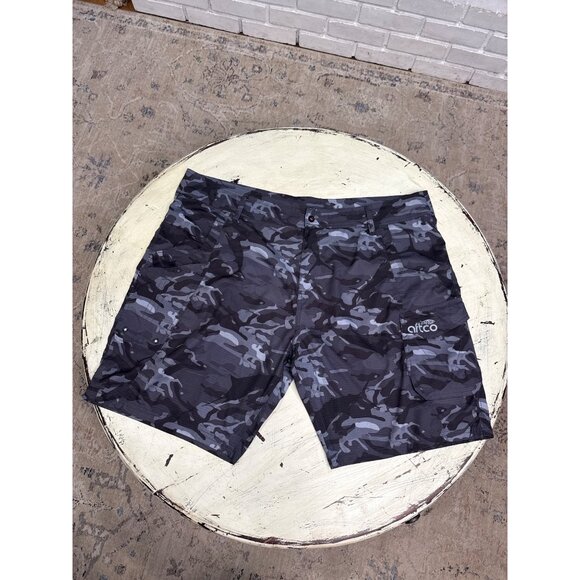 Aftco Men's Camouflage Cargo Fishing Shorts Size 42 SPF - Picture 4 of 8